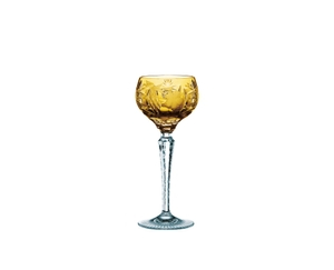 NACHTMANN Traube Weinglas - Bernstein gefüllt mit einem Getränk auf weißem Hintergrund