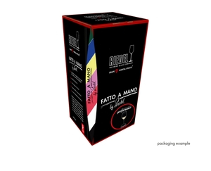RIEDEL Fatto A Mano Performance Riesling - black base in the packaging
