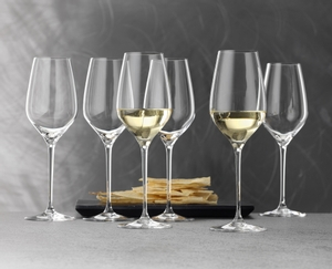 SPIEGELAU Topline White Wine Glass in use