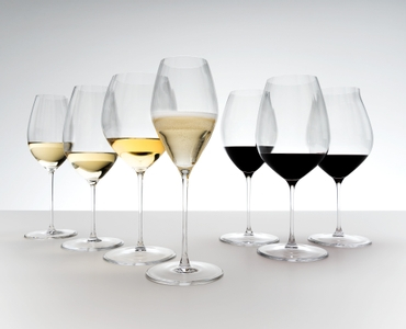 RIEDEL Performance Champagnerglas in der Gruppe