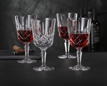 NACHTMANN Noblesse Cocktail/Wine Glass in use