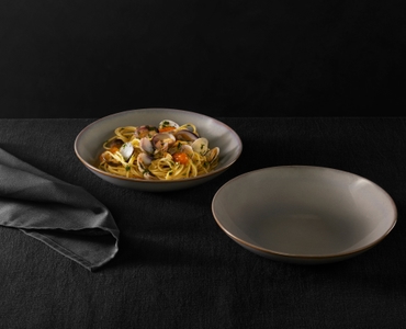 NACHTMANN Masterpiece Pasta Plate 23,8 cm | 9.37in in use