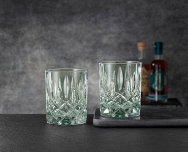 NACHTMANN Noblesse Whisky Tumbler mint in use