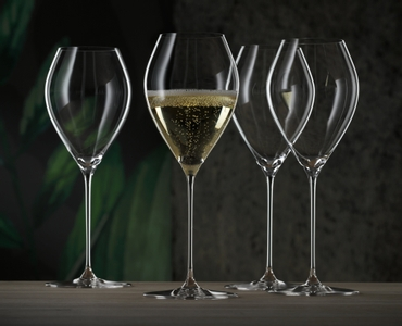 SPIEGELAU Special Glasses Spumante Glass in use