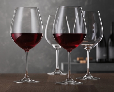 Burgunderglas Salute