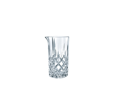 NACHTMANN Noblesse Mixing Glass filled with a drink on a white background