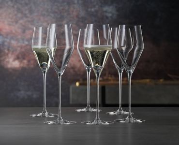 SPIEGELAU Definition Champagne Glass in use