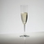 RIEDEL Vinum Champagne Flute in use