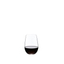 RIEDEL The O Wine Tumbler Riesling/Sauvignon Blanc gefüllt mit einem Getränk auf weißem Hintergrund