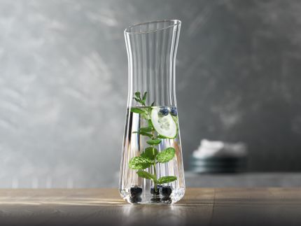 SPIEGELAU Lifestyle Carafe filled with water and fruit.